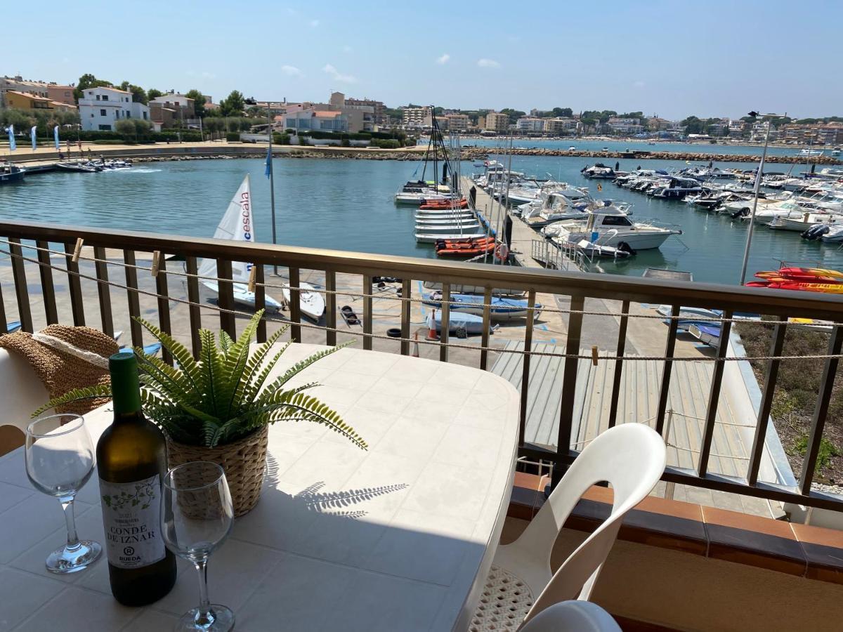 Apartamento En Primera Línea De Mar *