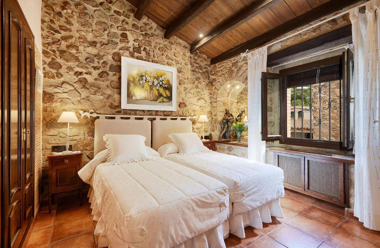 Cal Bisbe, Your Rural Casa rural *