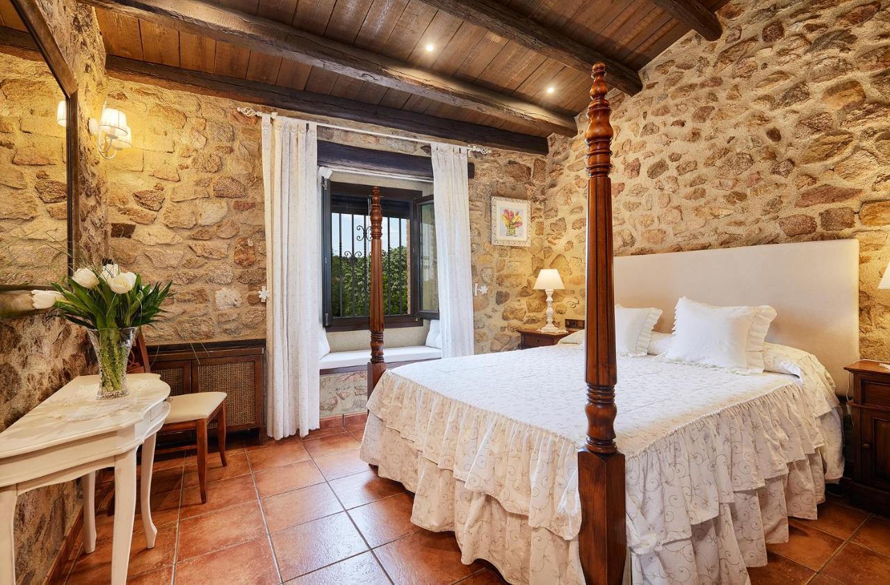 Cal Bisbe, Your Rural Casa rural *