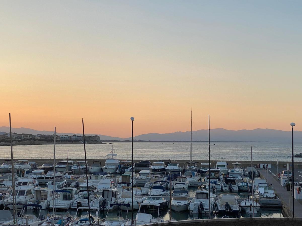Apartamento En Primera Línea De Mar *