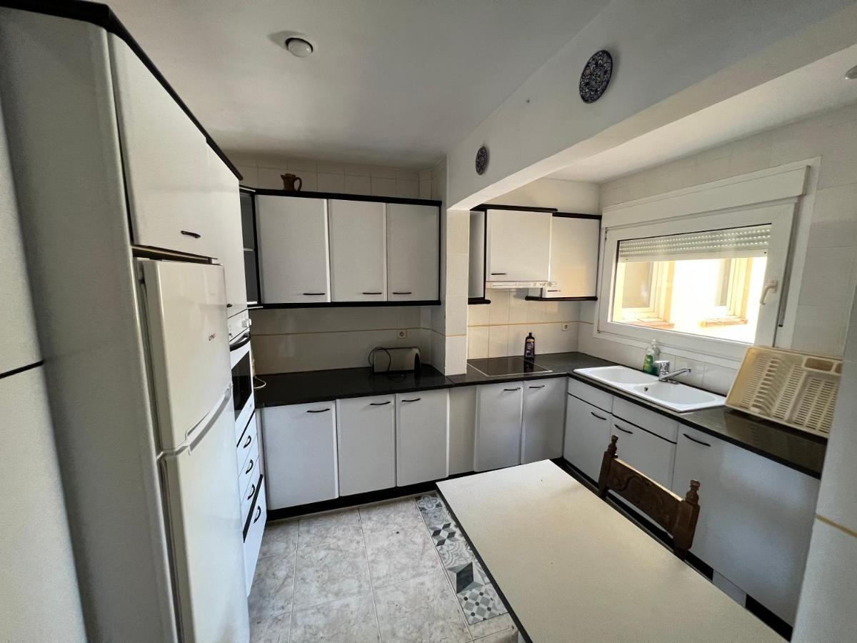 Sea Front In Platja With Terrace And Parking Apartment