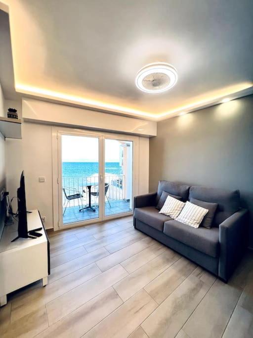 Getaway * L' Escala