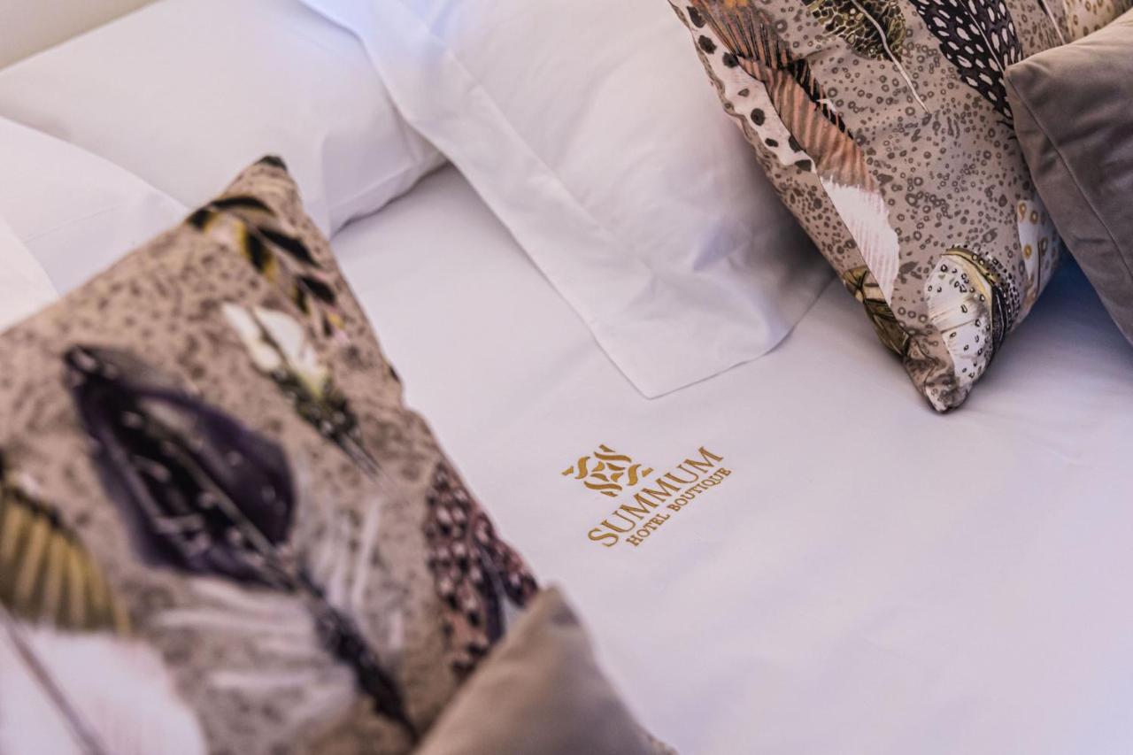 Summum Hotel *