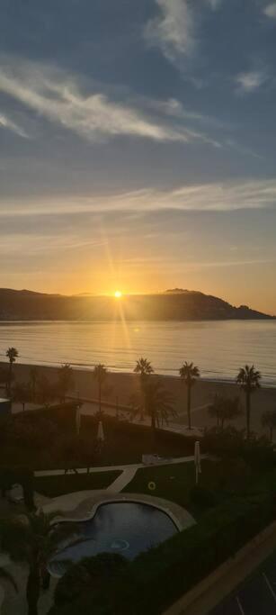 Sunsetmare Vacational Apartamento Rosas
