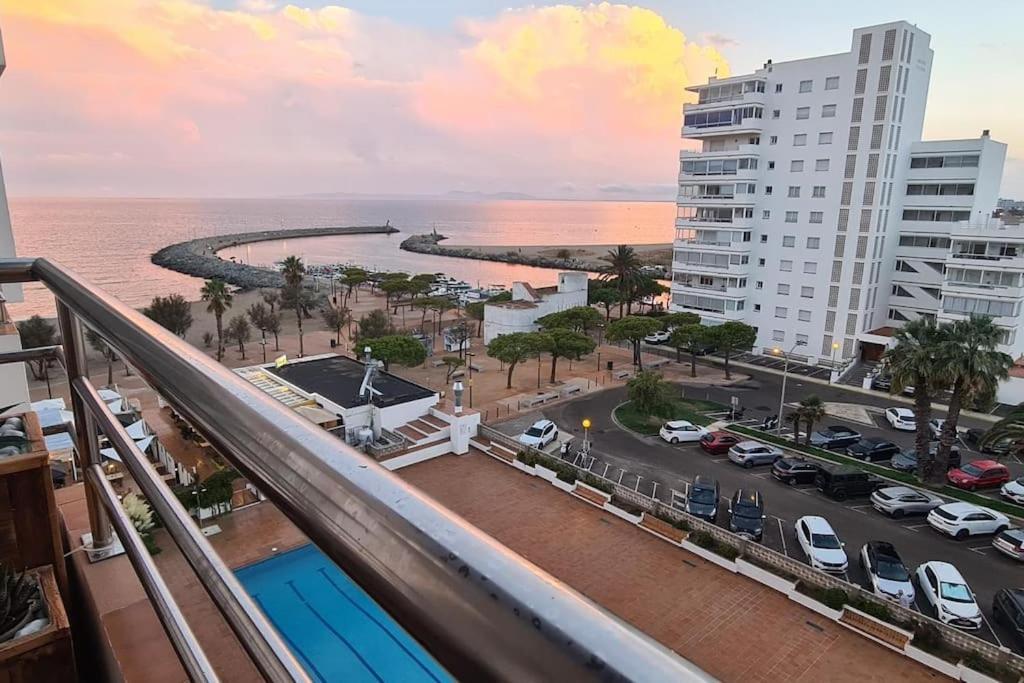 Sunsetmare Vacational *