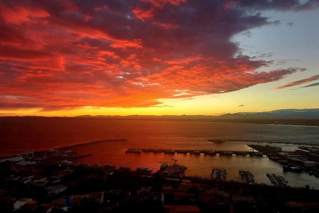 Sunsetmare Vacational Rosas