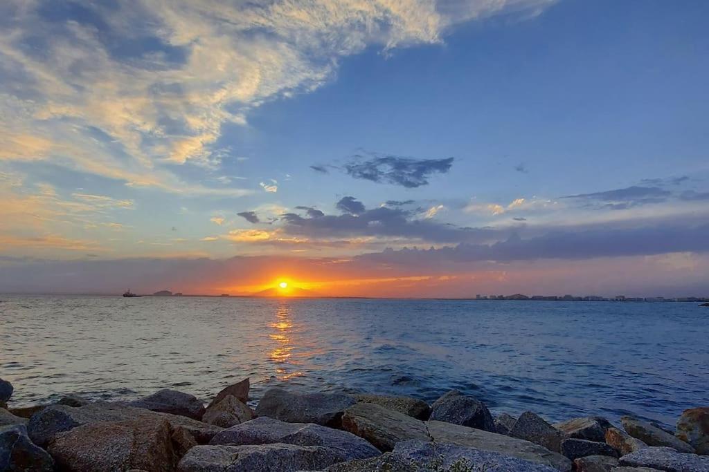 Sunsetmare Vacational Apartamento