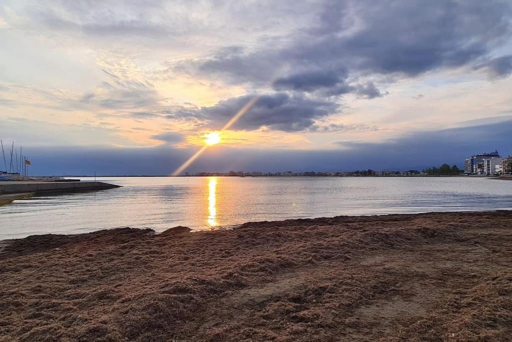 Apartamento Sunsetmare Vacational