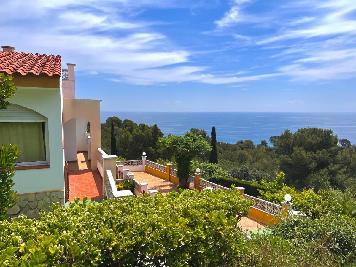 Famara Apartment Lloret de Mar