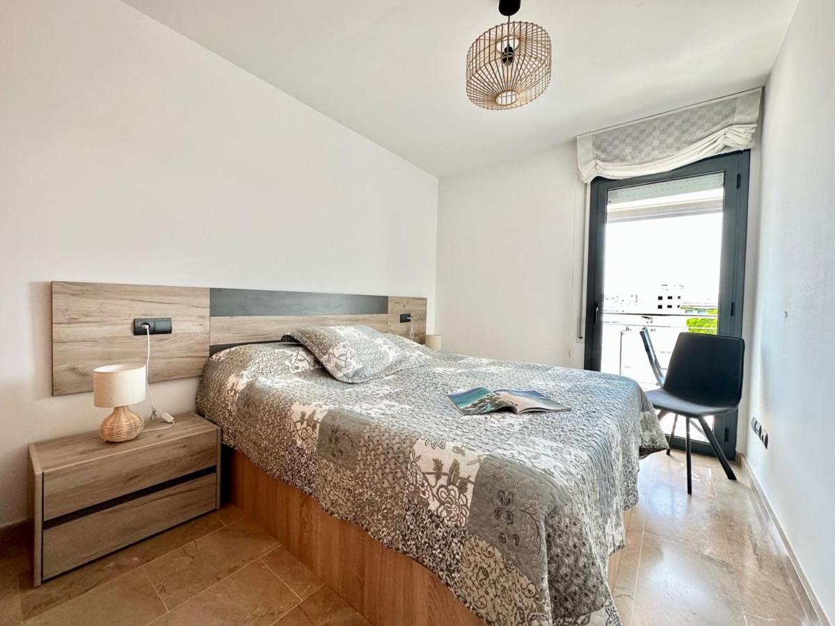 Marina Park Apartment *