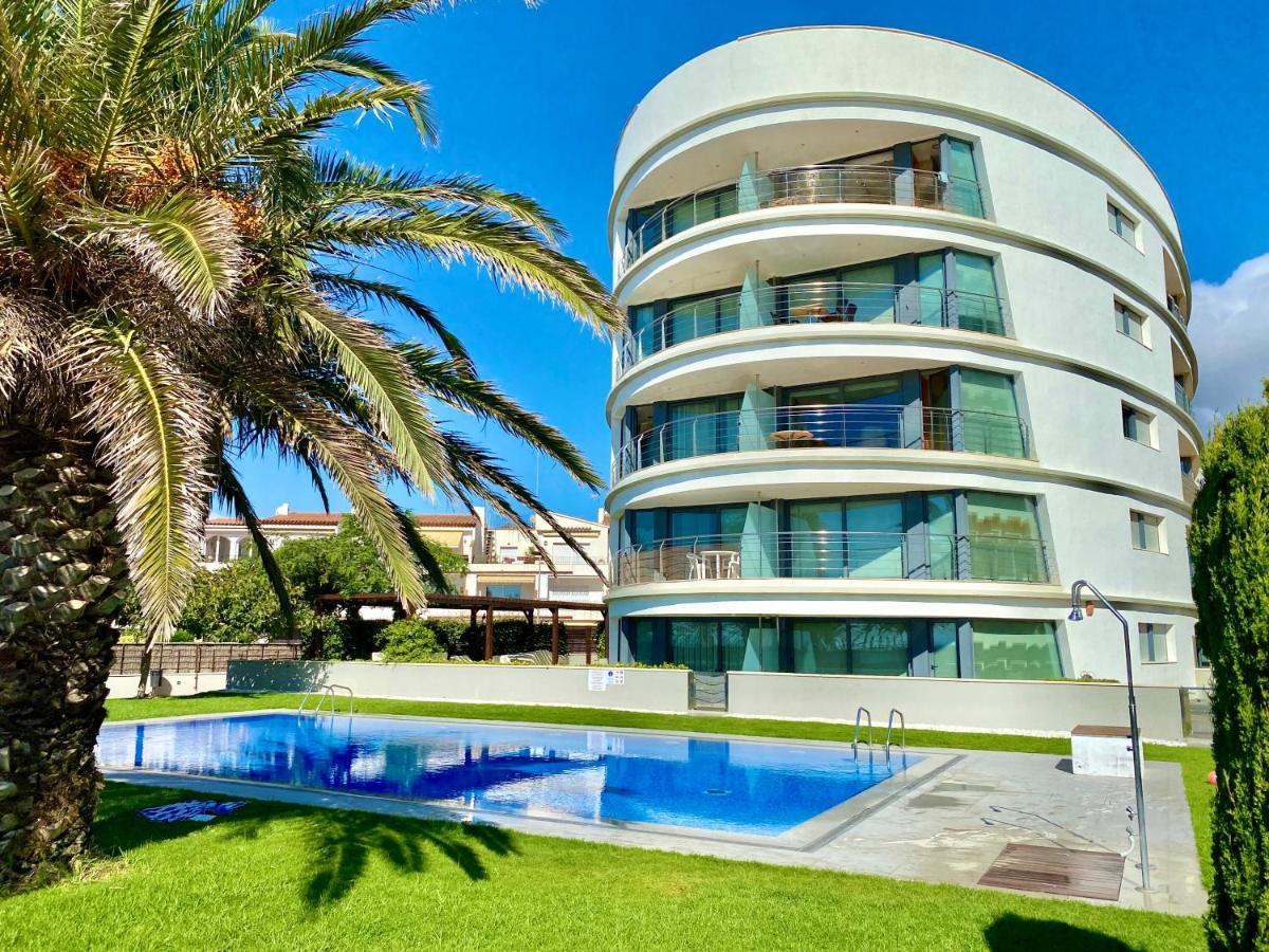 Marina Park Apartment *