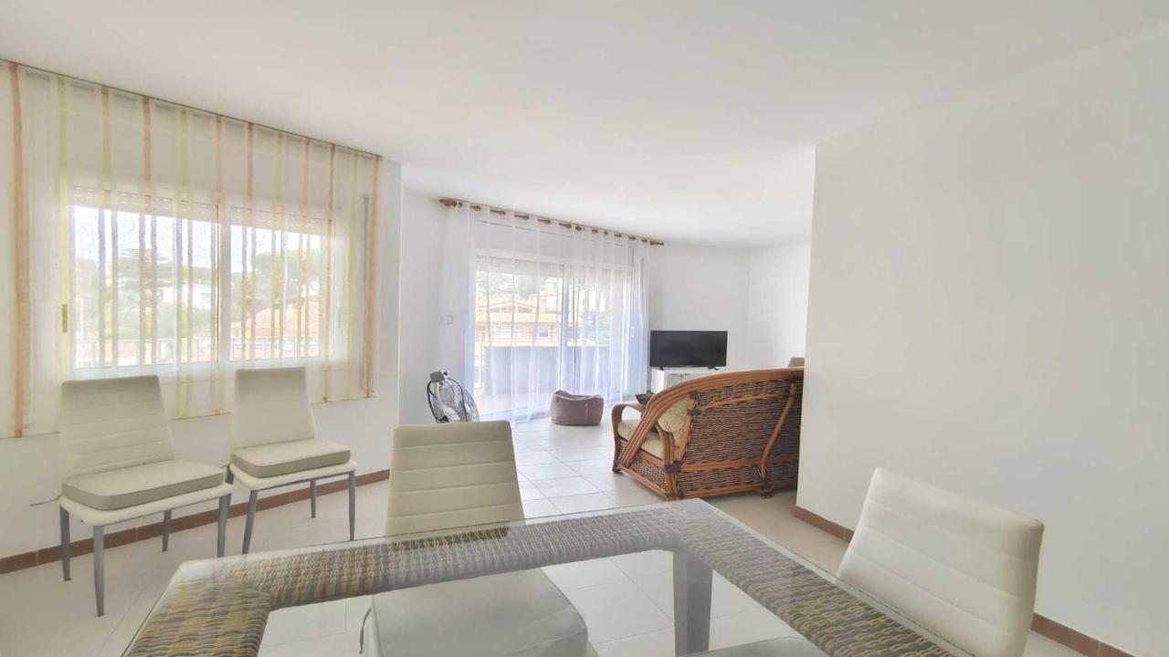 Vacay Costamar,es Amplio Y Luminoso Y A Pasos De La Playa! L' Escala