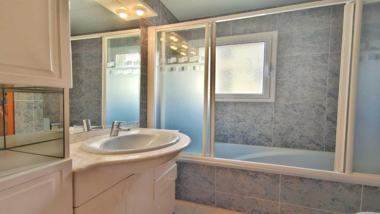 Apartamento Vacay Costamar,es Amplio Y Luminoso Y A Pasos De La Playa! *