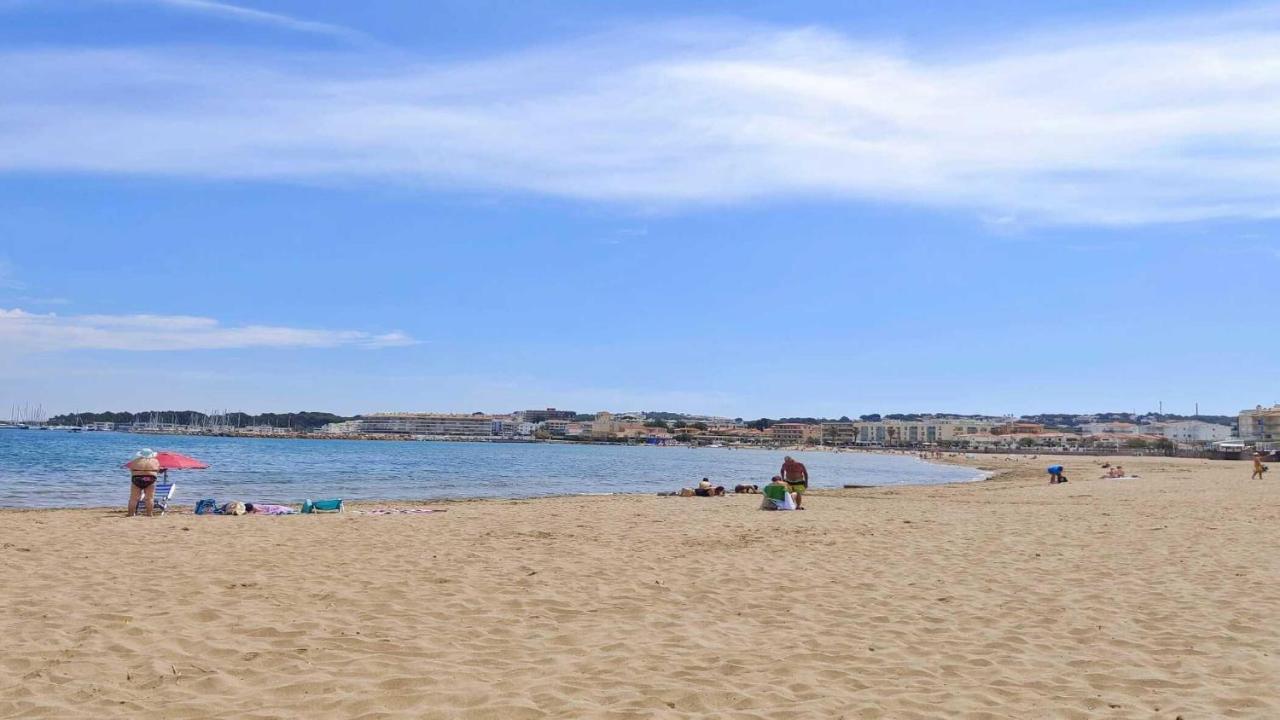 Vacay Costamar,es Amplio Y Luminoso Y A Pasos De La Playa! L' Escala
