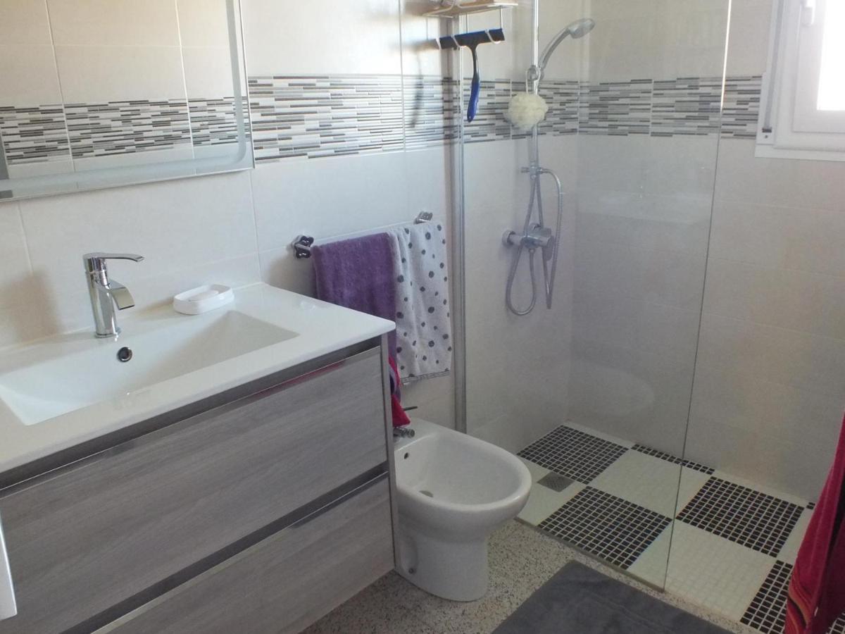 Apartamento Cerca De La Playa Con Terraza Y Parking En Roses, Costa Brava - Es-204-55 Rosas