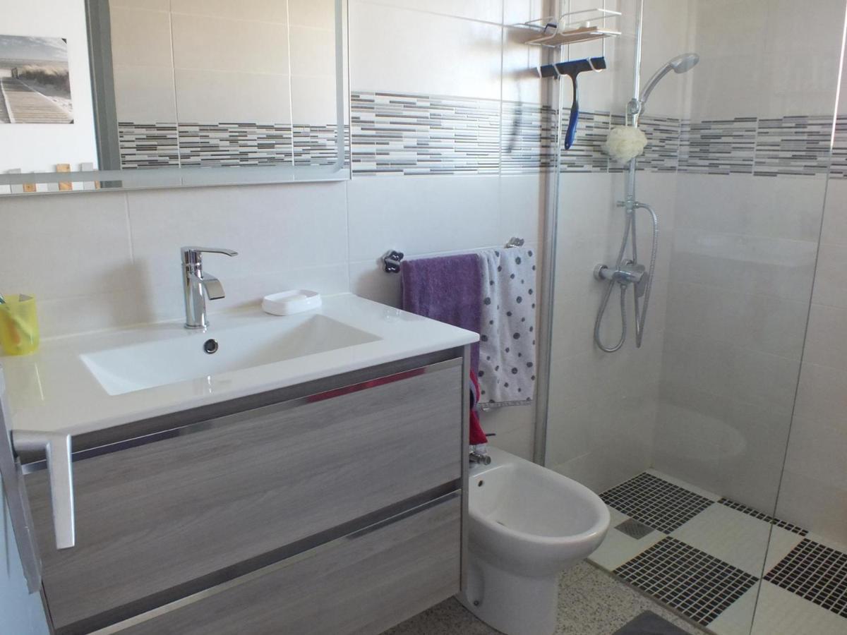 Cerca De La Playa Con Terraza Y Parking En Roses, Costa Brava - Es-204-55 Apartamento
