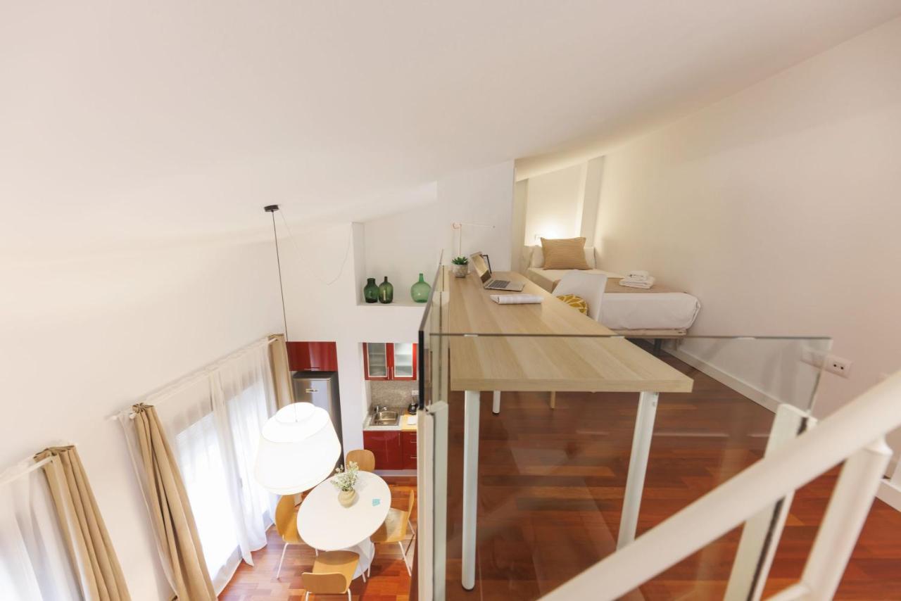 Bravissimo Placa Catalunya 2-1, Duplex * Girona