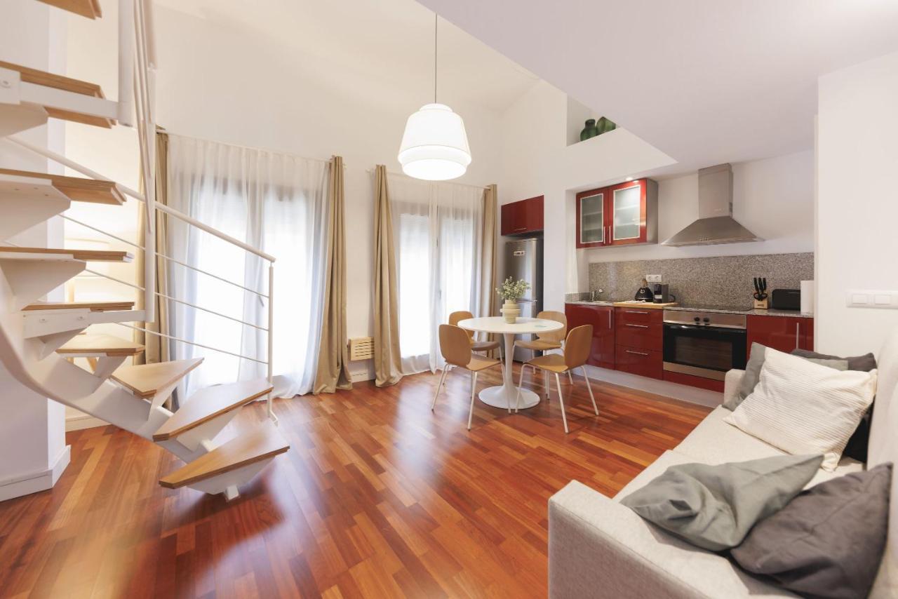 Bravissimo Placa Catalunya 2-1, Duplex *