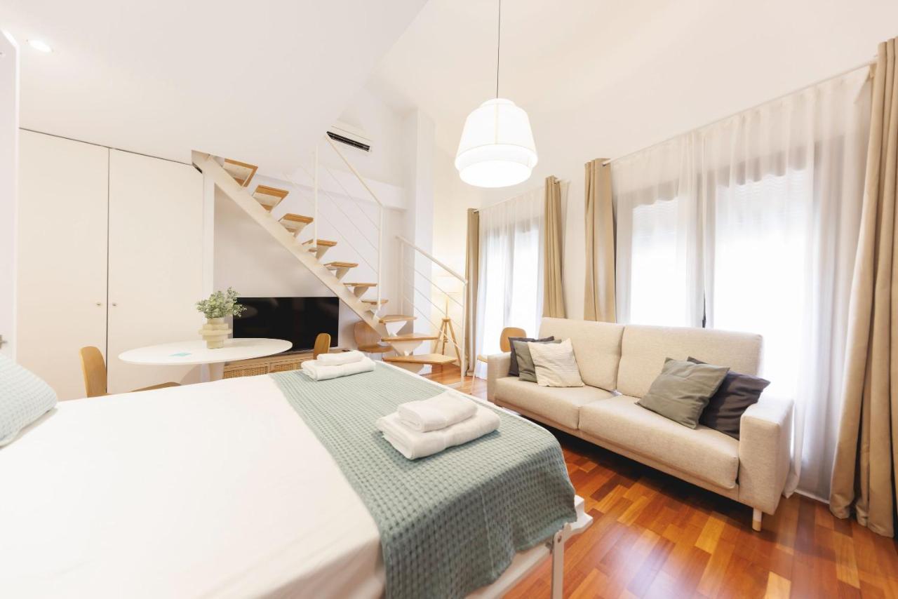 Bravissimo Placa Catalunya 2-1, Duplex Apartment *