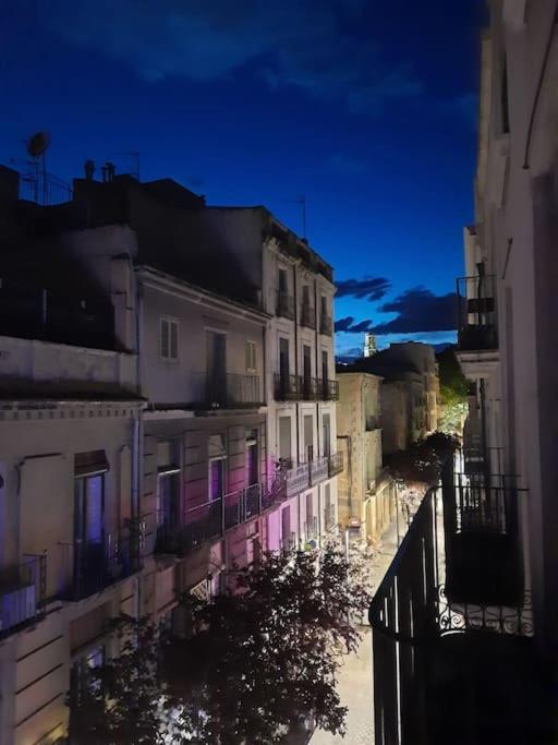 Apartamento Piso Amplio Y Luminoso Figueras
