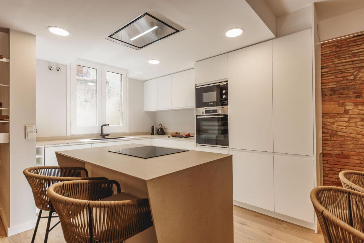 Apartamento Bravissimo Cort Reial Duplex, Spacious With 3 Bedrooms *