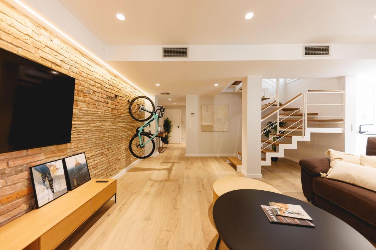 Apartamento Bravissimo Cort Reial Duplex, Spacious With 3 Bedrooms *