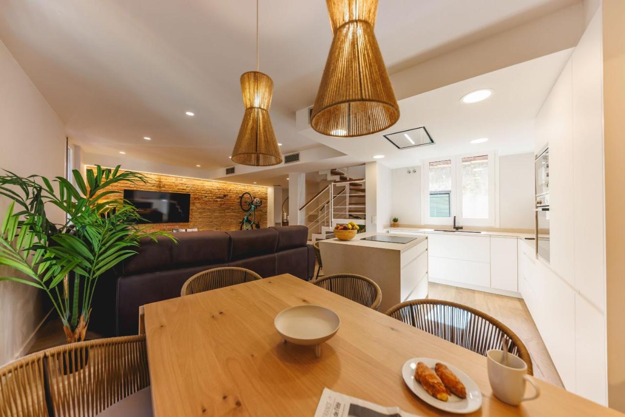 Apartamento Bravissimo Cort Reial Duplex, Spacious With 3 Bedrooms