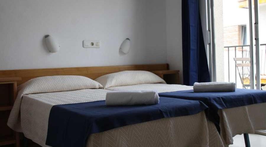 Hostal Residencia Sant Jordi *