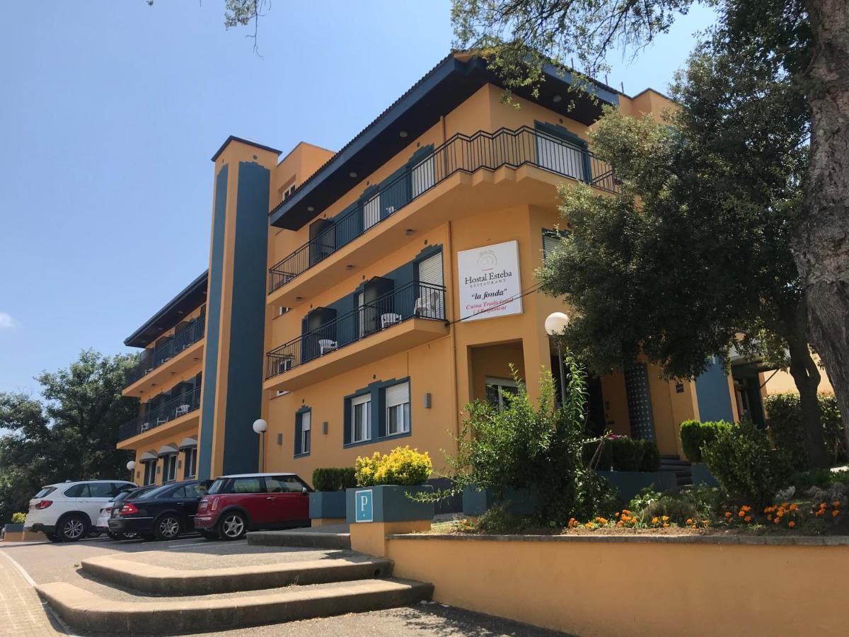 Hotel Esteba *
