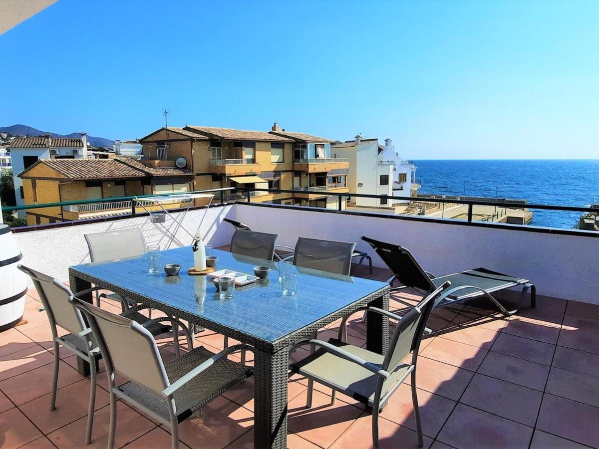 Atico Excepcional Frente Al Mar En Sant Carles, - Costa Brava - Es-170-40 Apartment Llanca