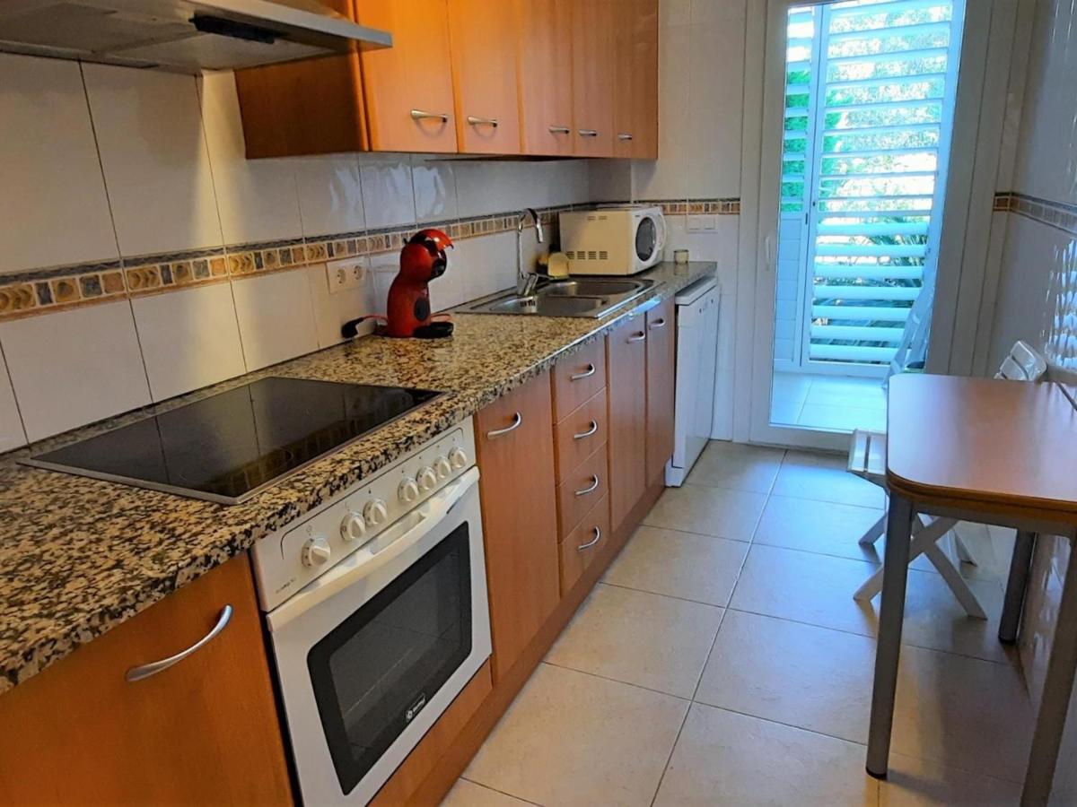 Tranquilo Con Terraza Y Jardin Cerca De La Playa - Es-170-47 Llançà