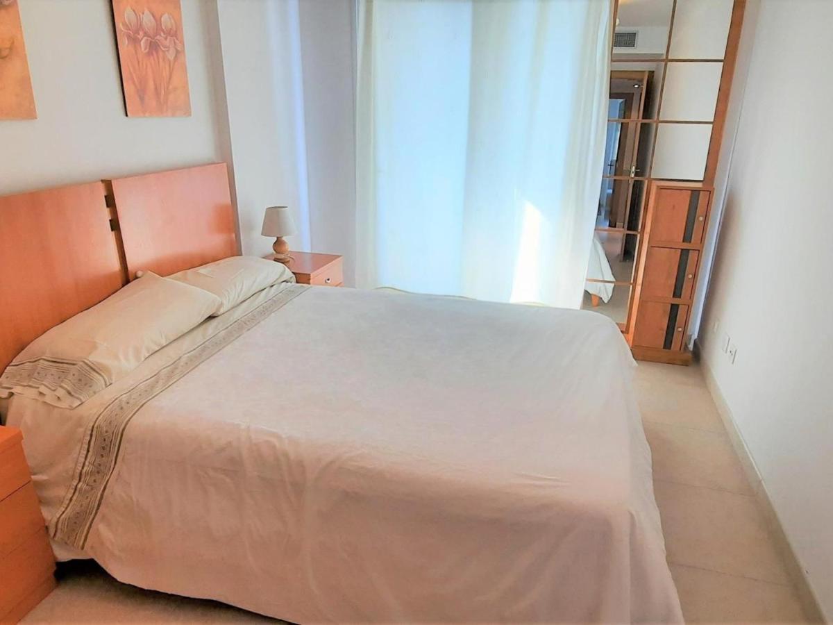 Apartamento Tranquilo Con Terraza Y Jardin Cerca De La Playa - Es-170-47 *