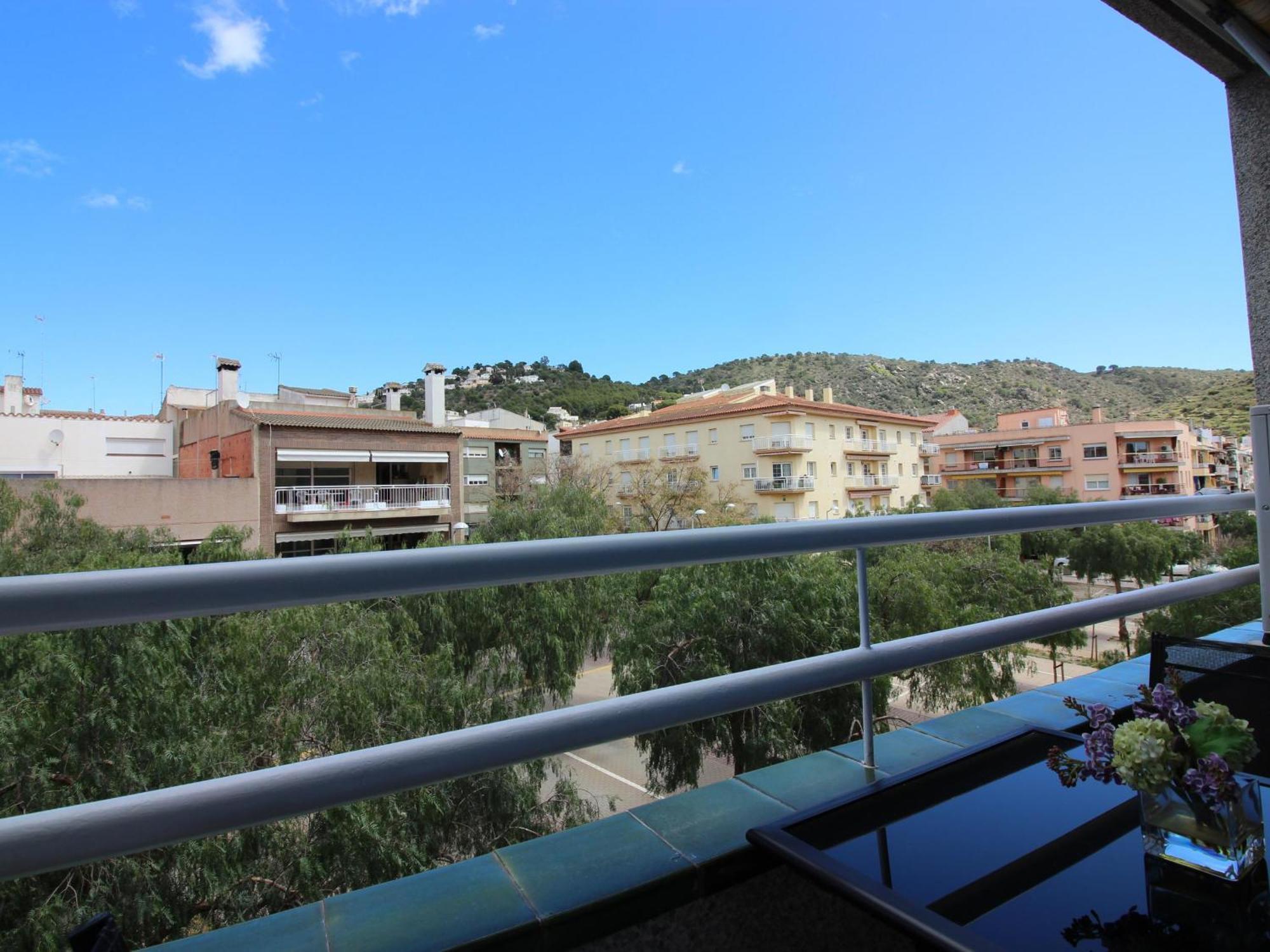 Renovado En El Centro De A Solo 150m De La Playa, Ideal Parejas - Es-228-110 * Roses