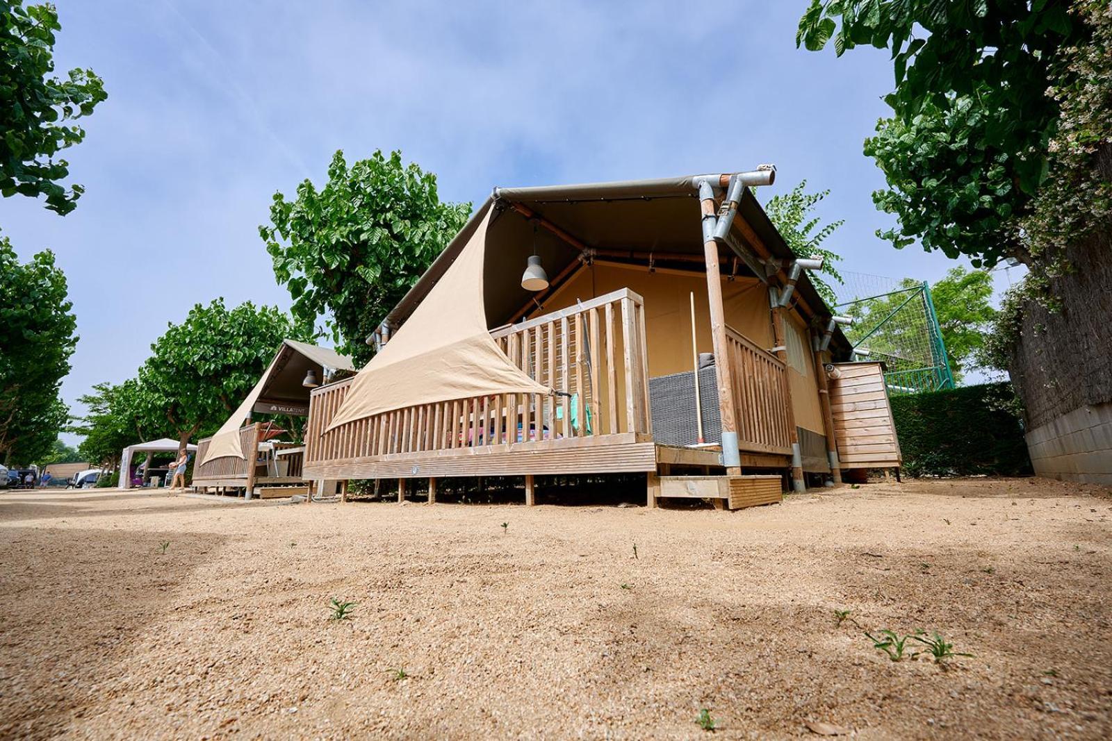 Glamping Campo de lujo Blanes