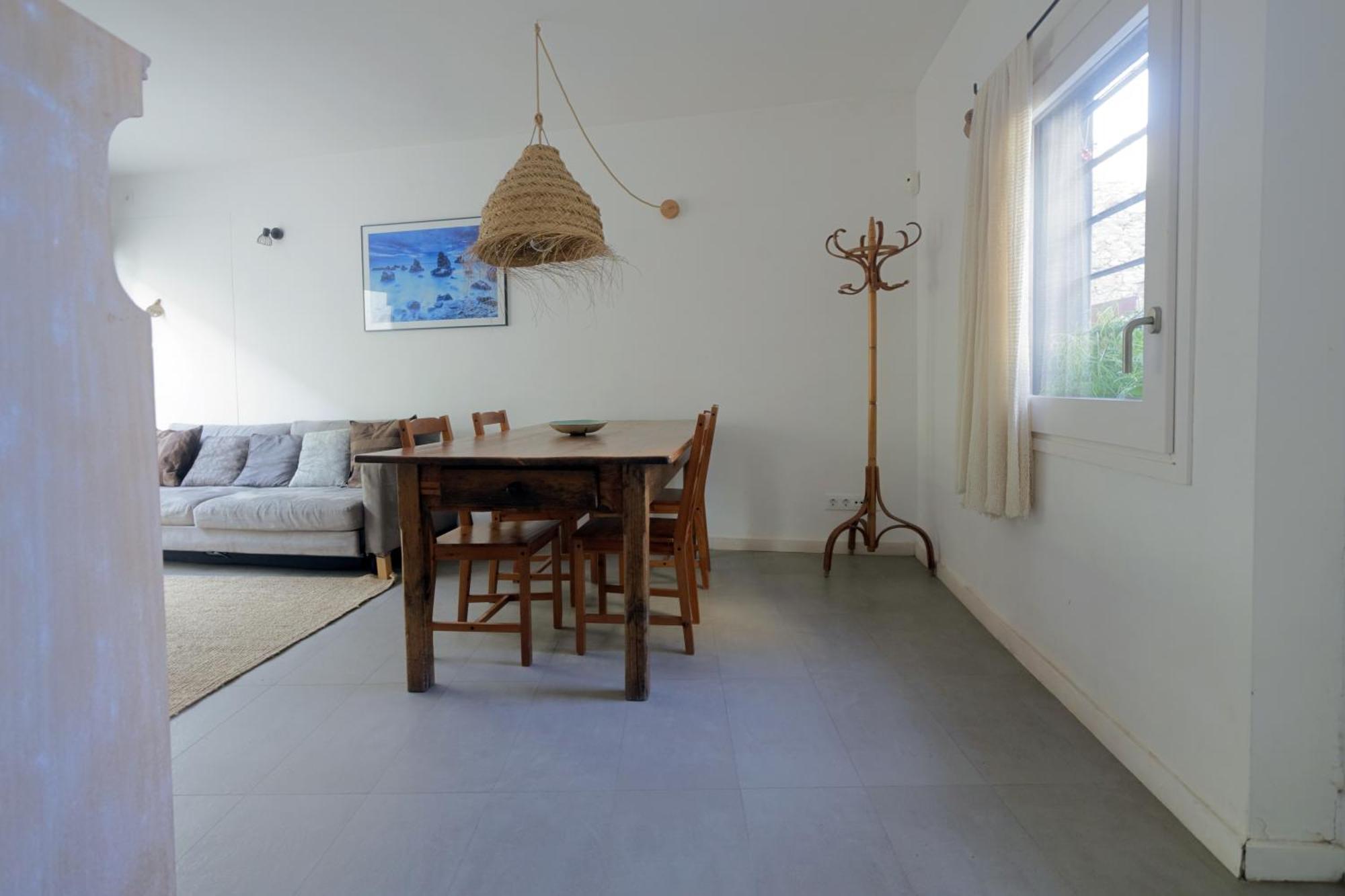 Casa Moderna Y Confortable En El Corazon Del Emporda Сasa de vacaciones