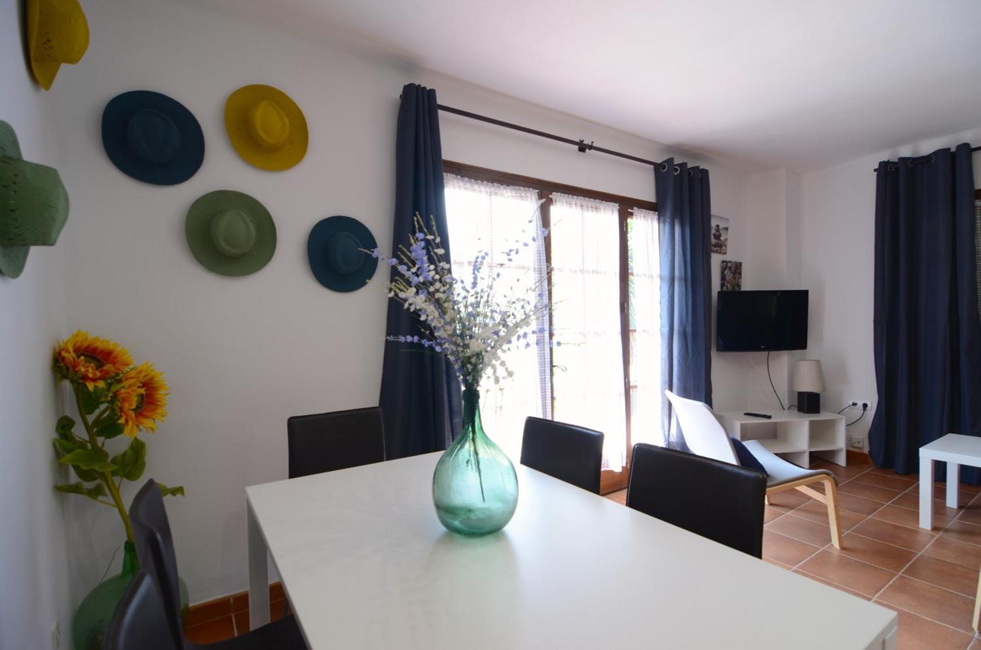Los Pinos Apartamento *