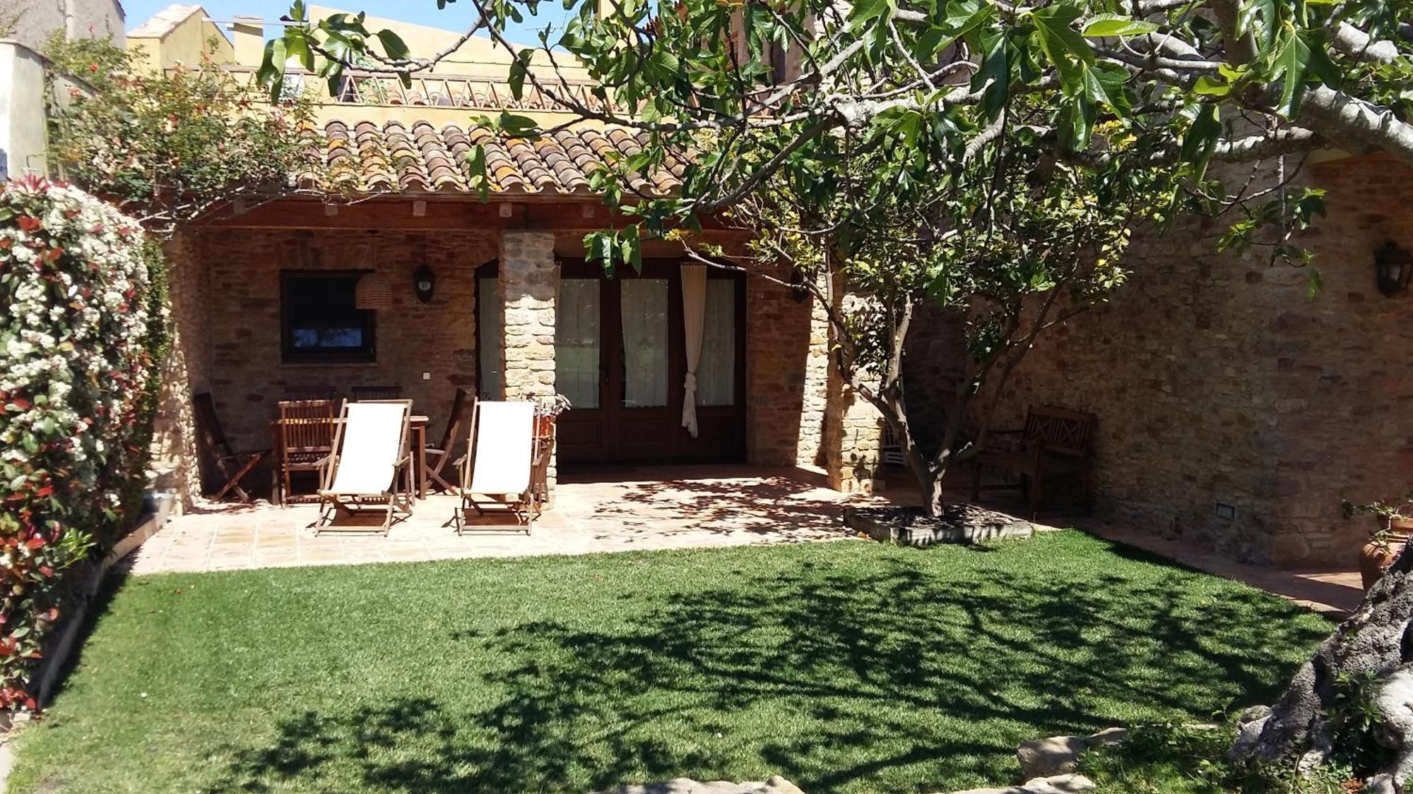 Ginesta Country house Sant Feliu de Boada
