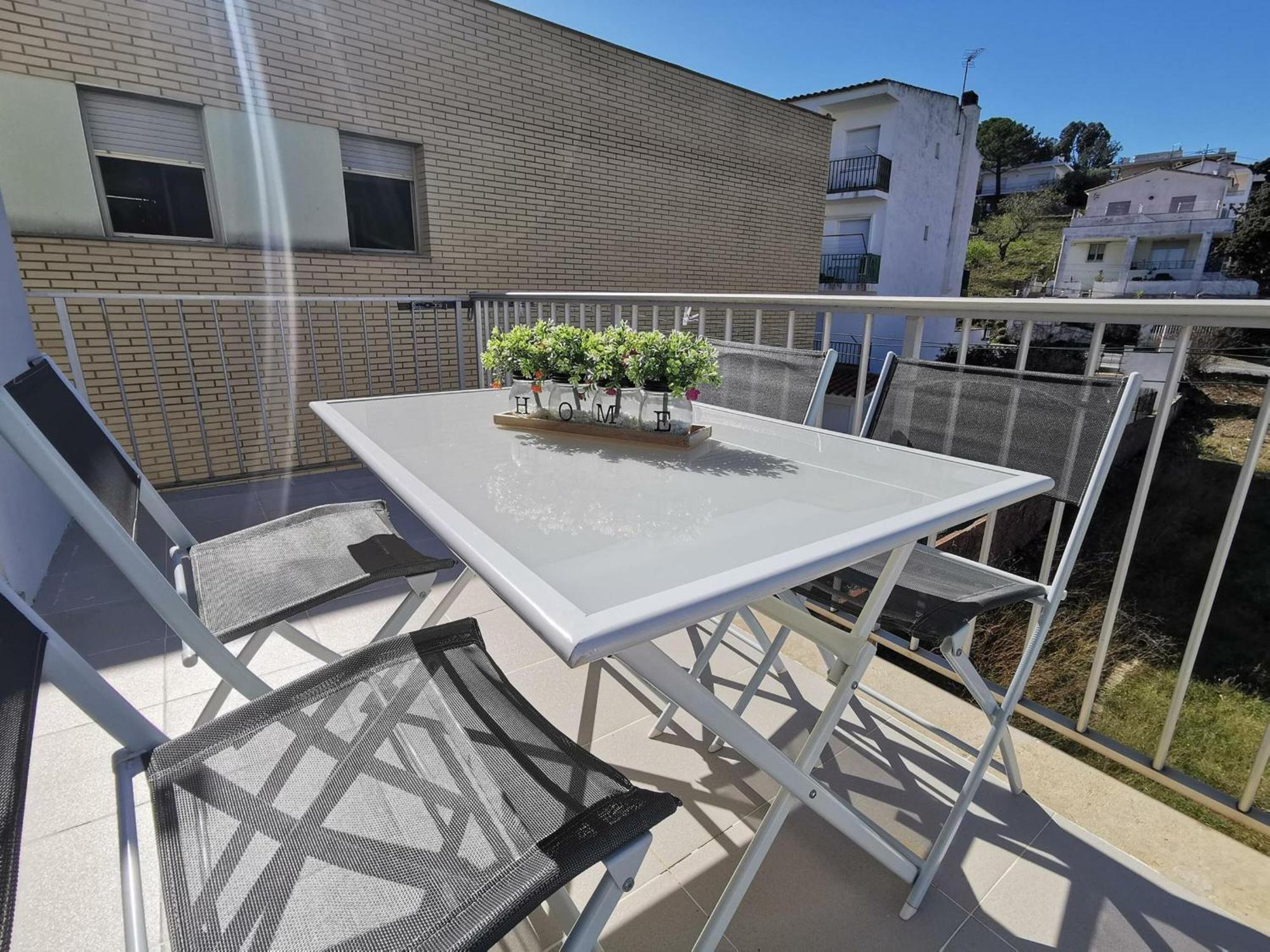 Acogedor A 400m De La Playa En Llanca, Con Terraza Y Bano Hidromasaje - Es-89-135 Apartamento Llançà