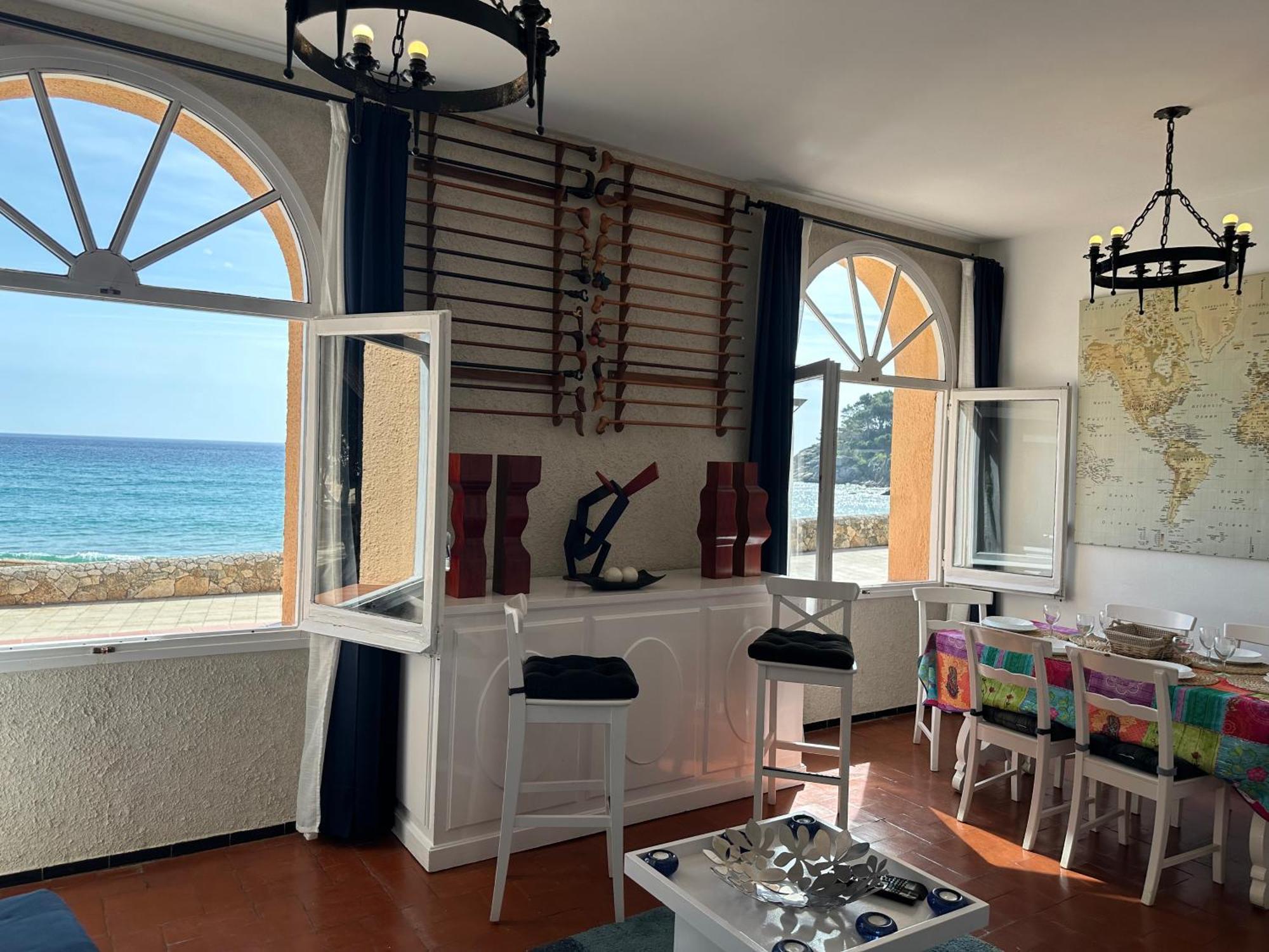 Apartment Con Jardin A 11 Metros De La Playa. B3. Palamos