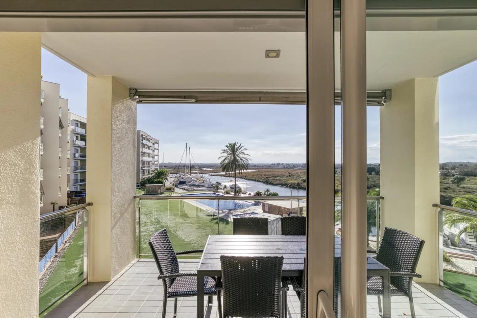 Amb Piscina I Zona Enjardinada Apartamento *