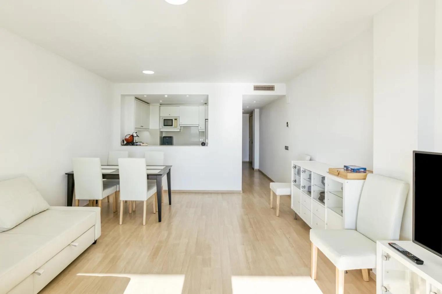 Amb Piscina I Zona Enjardinada Apartamento
