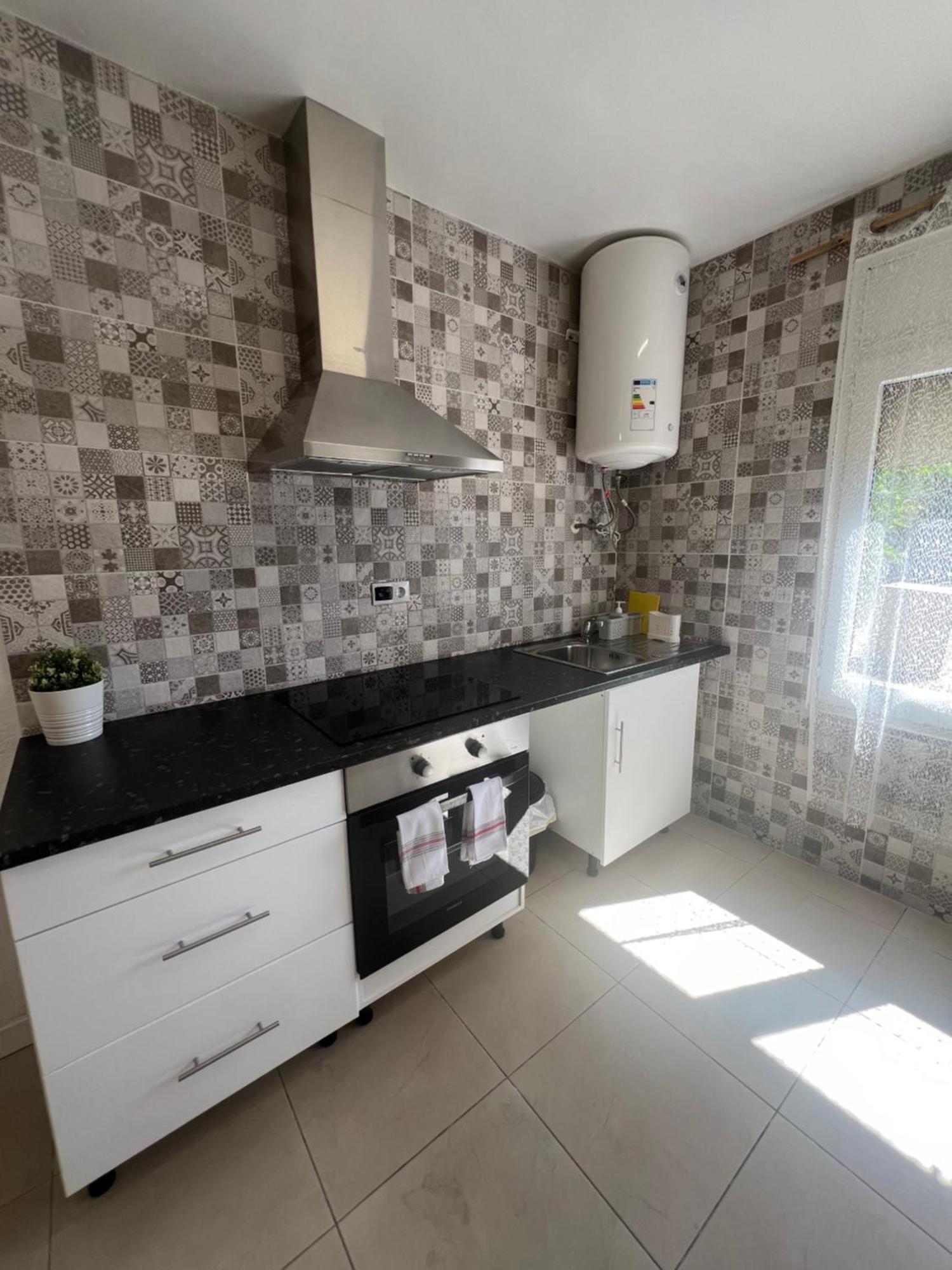 Apartment Loft, Jardin Y Piscina Privada *