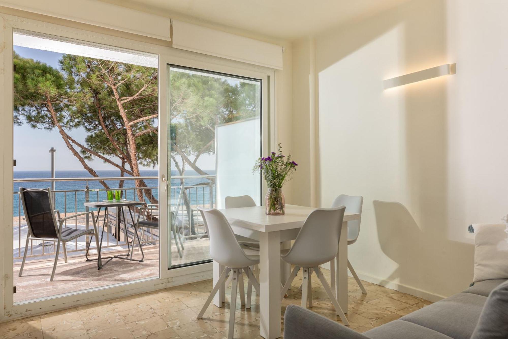 Apartament3 Garbí *