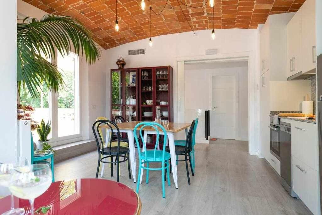 Pensión Newly Renovated W Pool & Bikeparking Gerona