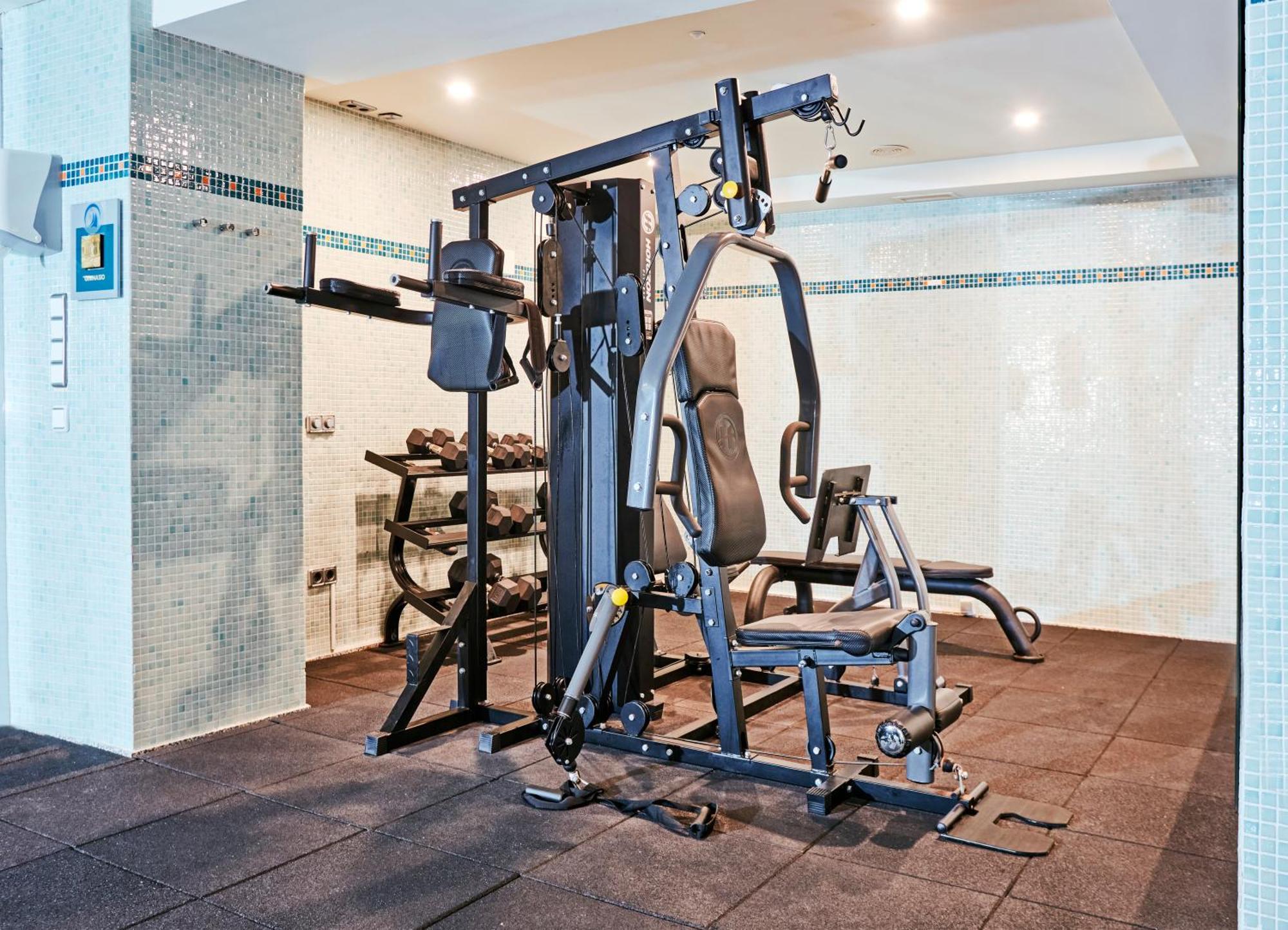 Prestige Victoria Hotel 3*