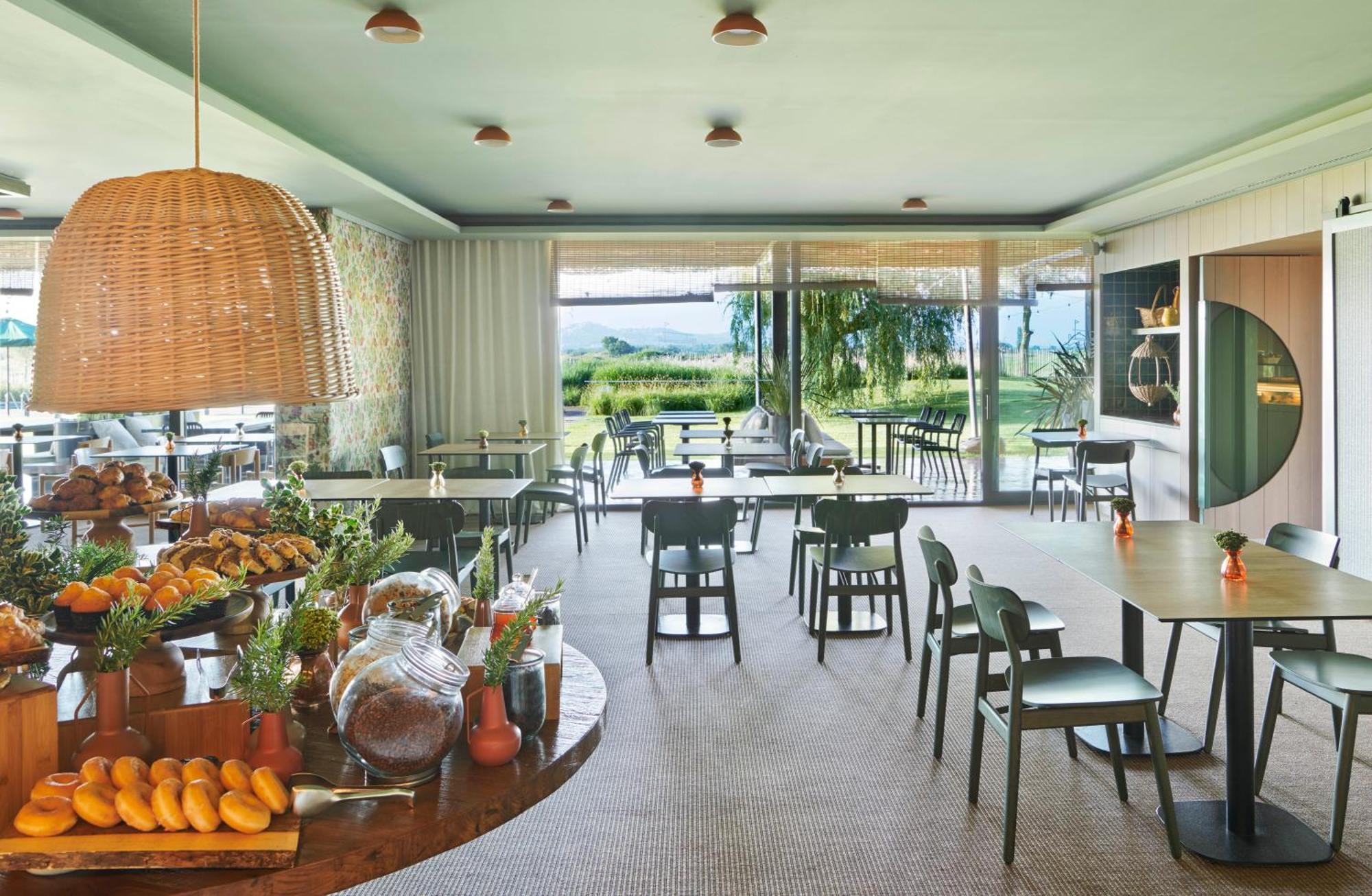 Emporda Golf Hotel 4*