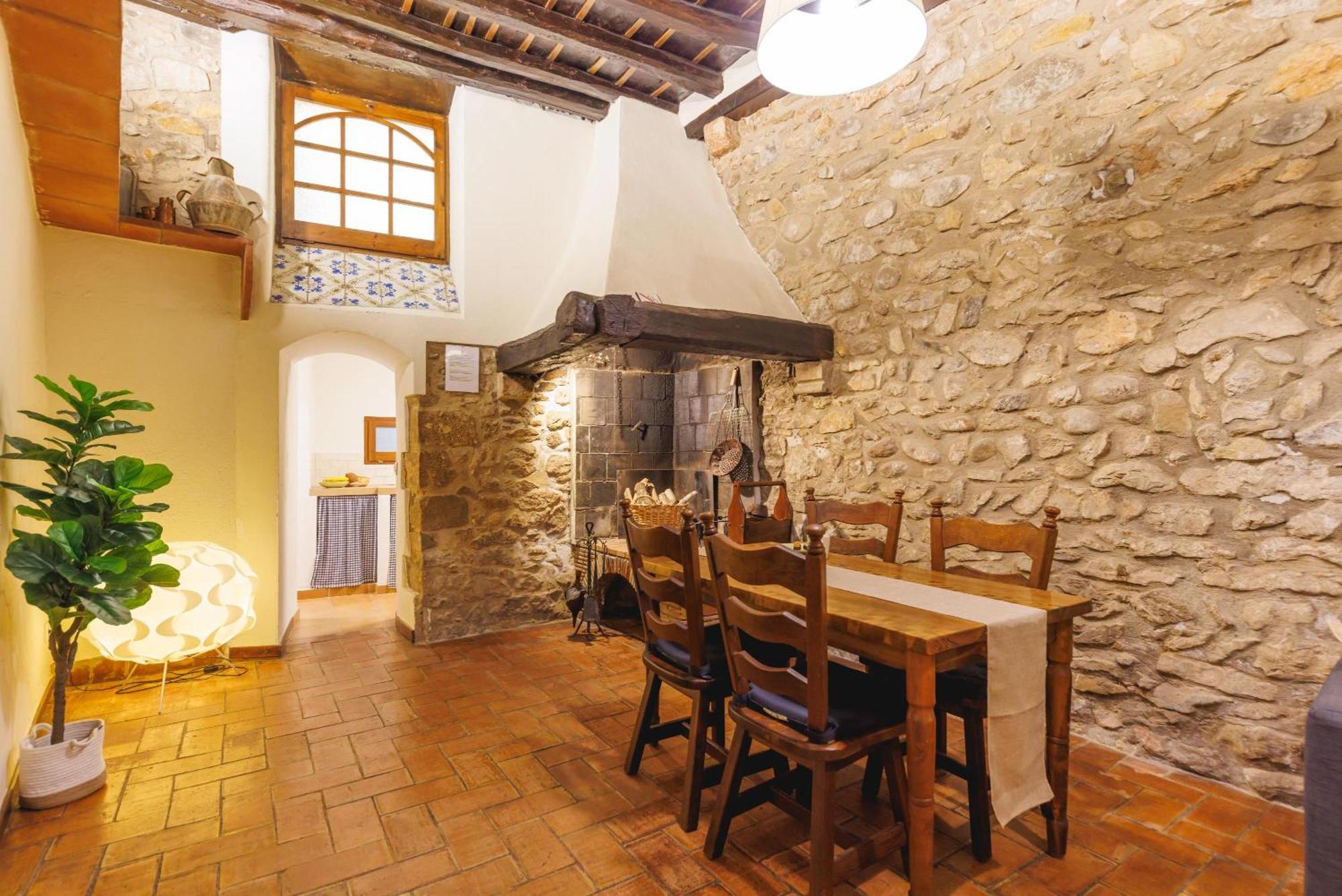 Bravissimo 1593, Medieval Charm Apartamento