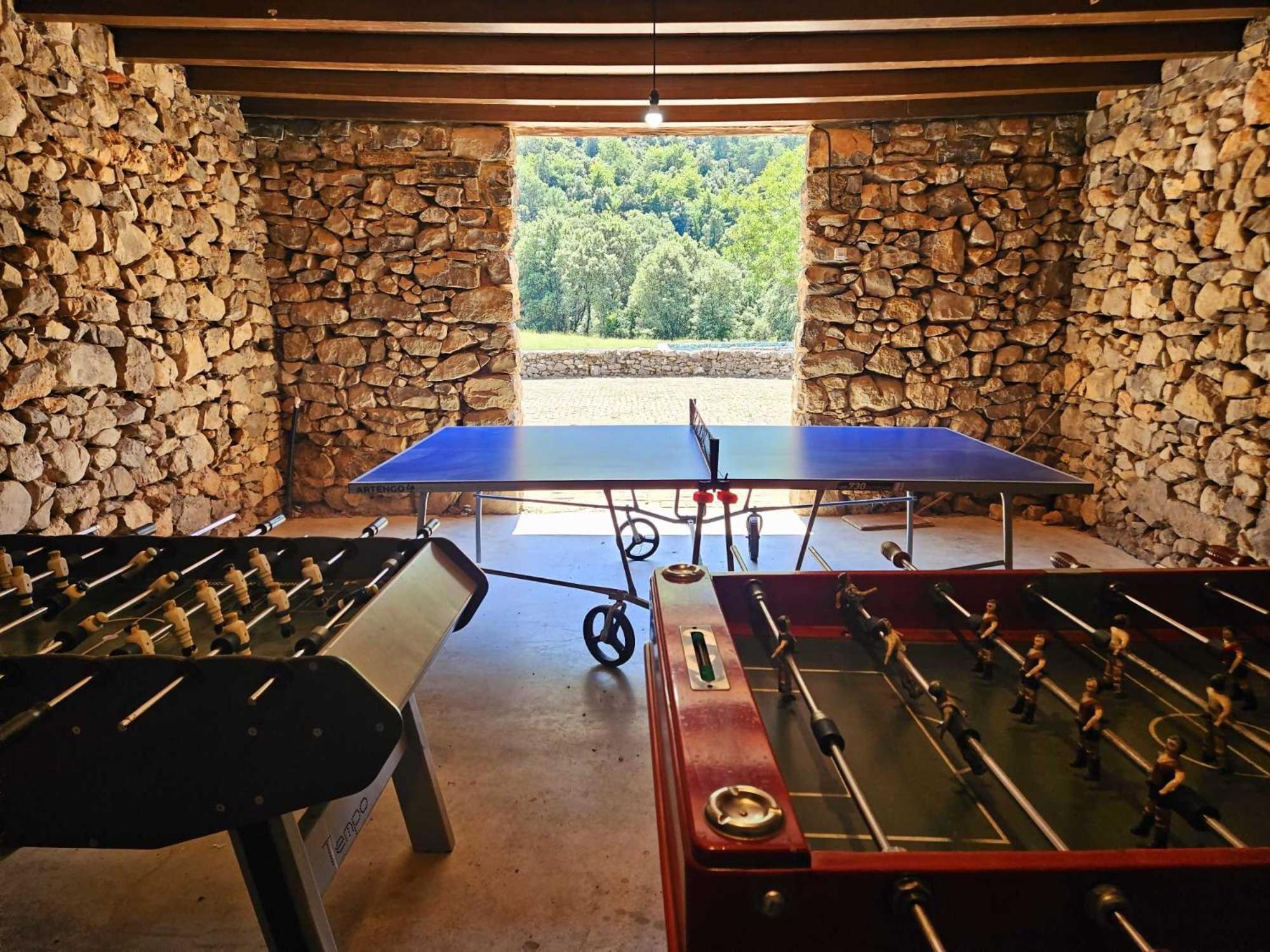 Casa En Paraje Natural Unico 25 Pax * Girona