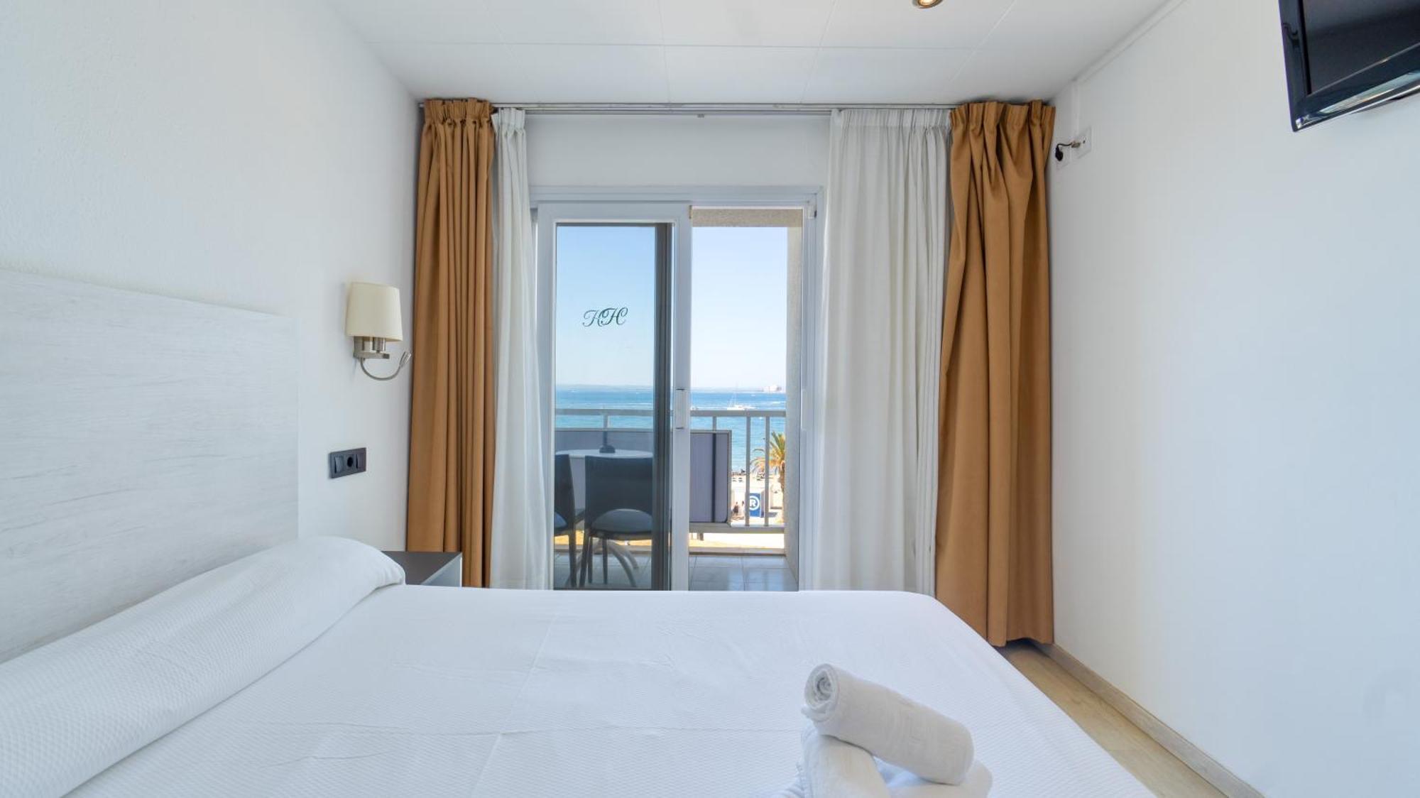Hotel Vela 2*