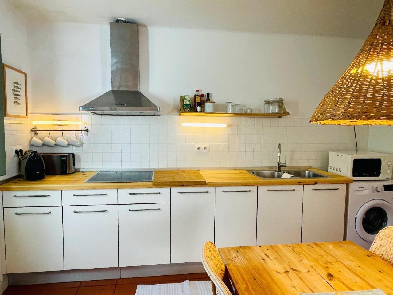 Apartamento T2 - Sunny Duplex With Garden 50m From Tamariu